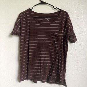 Old navy tee